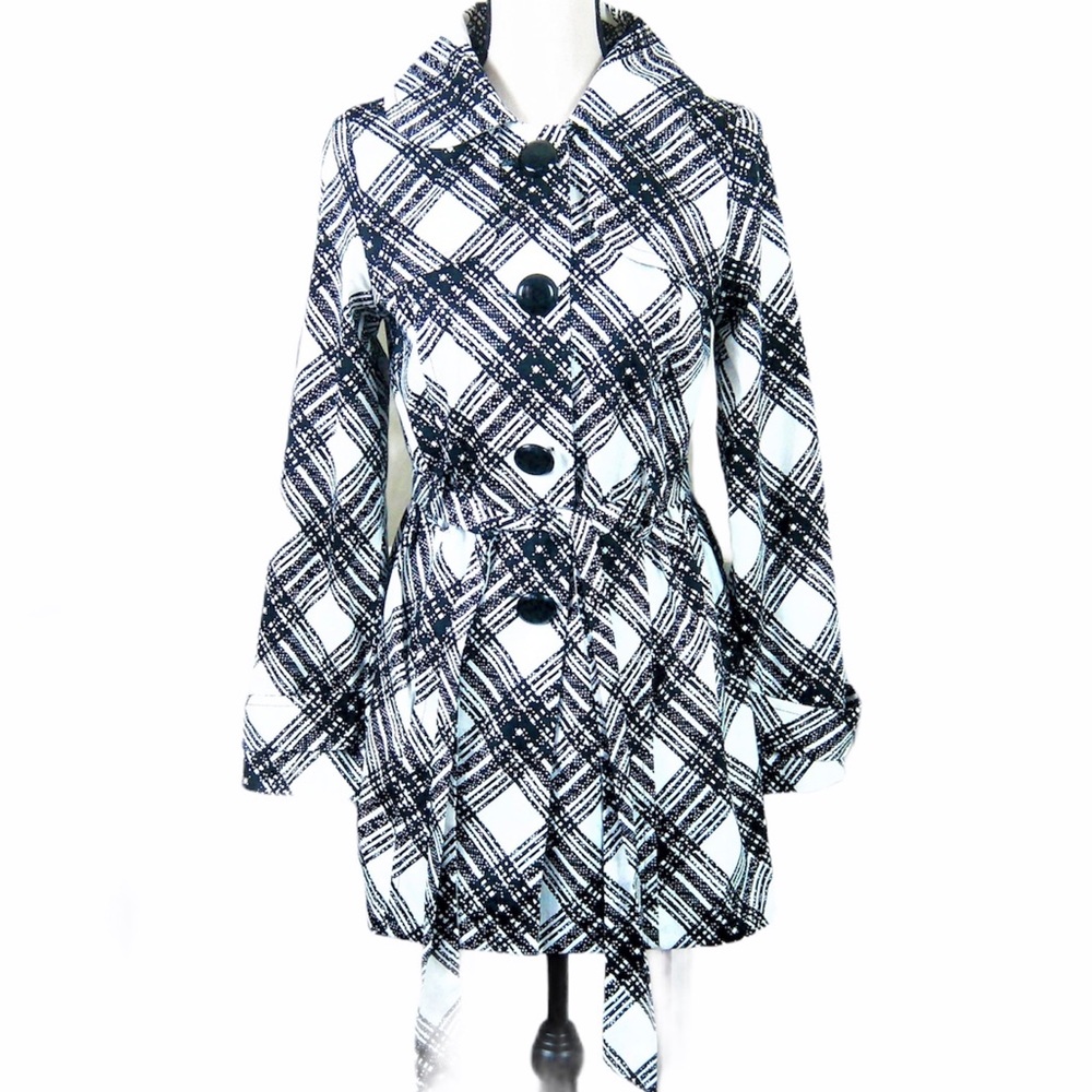 Womens Black White Plaid Trench Coat XS Button Up Belted Peter Pan Collar Preppy